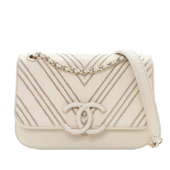 Pre-Loved Chanel Small Chevron Sheepskin CC Subtle Flap - Picture 1 of 12